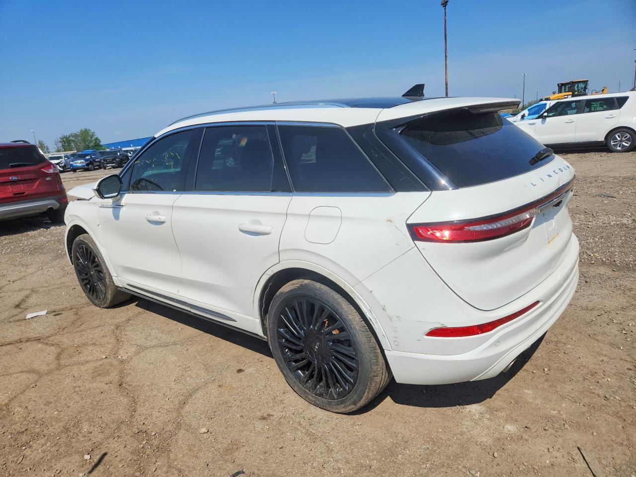 2021 Lincoln Corsair Reserve - Image 2