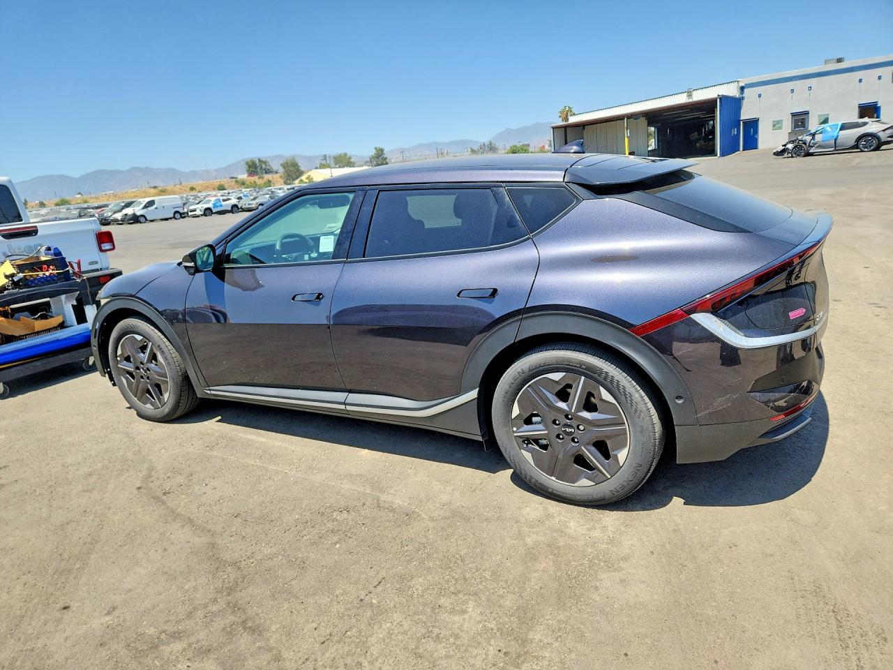2025 Kia Ev6 Light Long Range - Фото 2