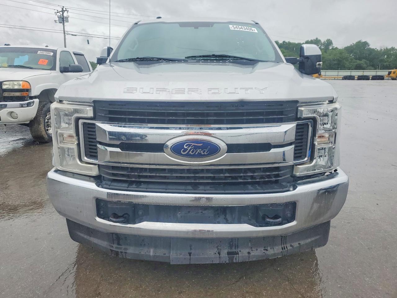 2018 Ford F250 4Wd 6.7L V8 Tdsl Xlt Crew Cab - Фото 5