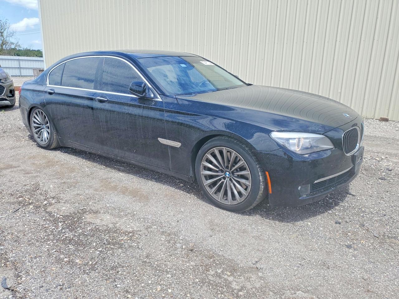 2011 BMW 750 Li - Фото 4