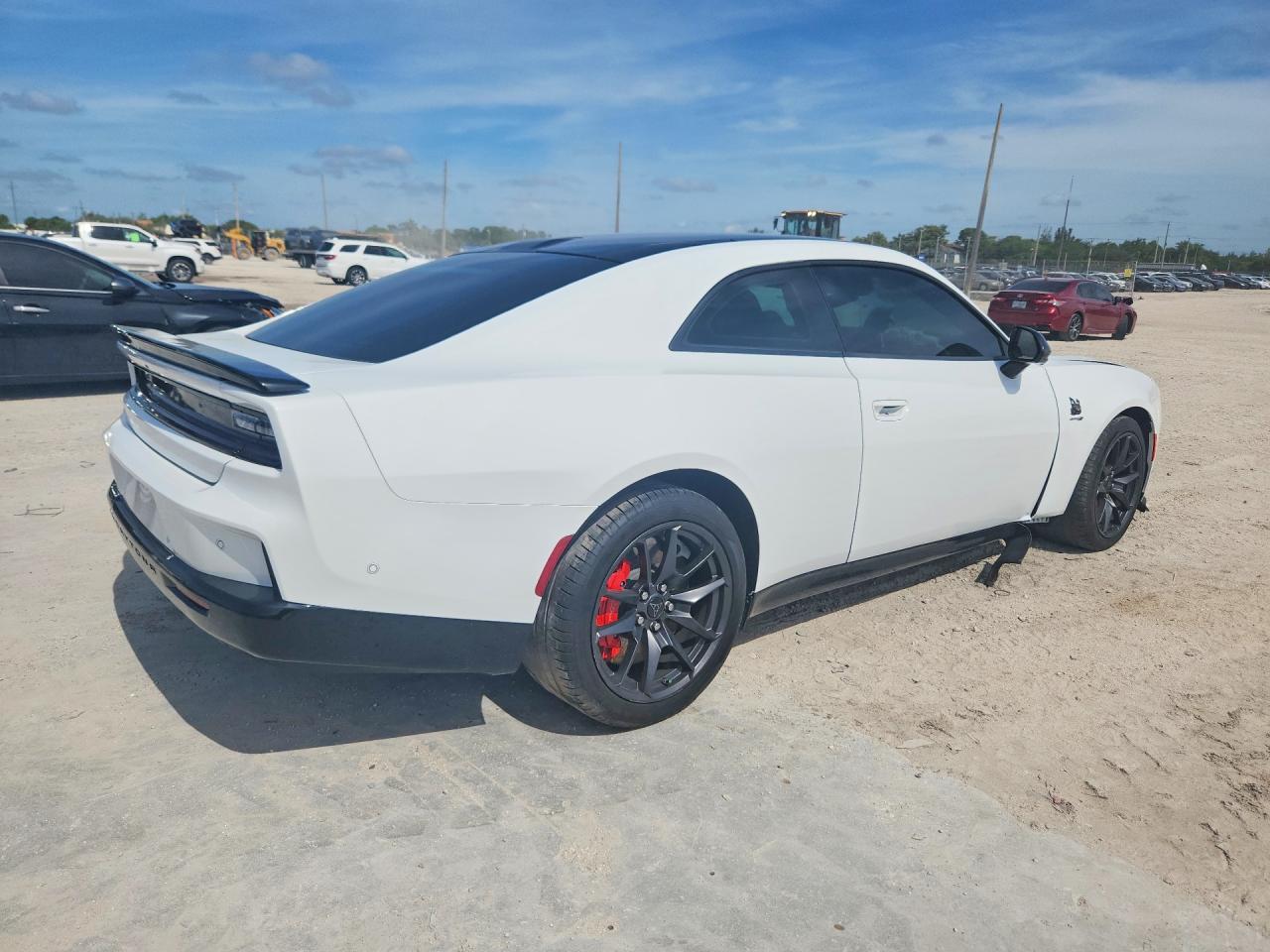 2024 Dodge Charger Daytona Scat Pack - Фото 3