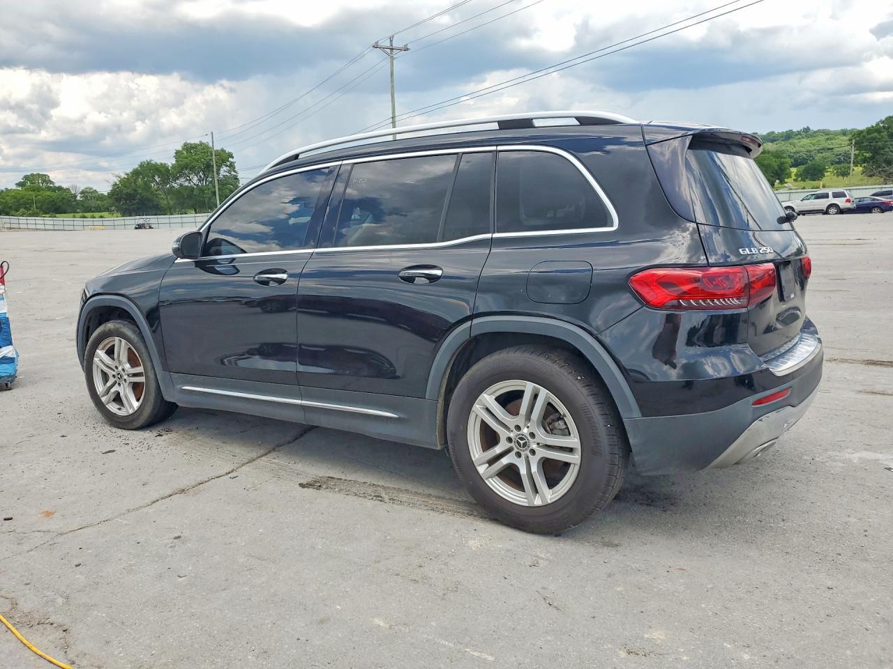 2020 Mercedes-Benz Glb 250 4Matic - Image 2