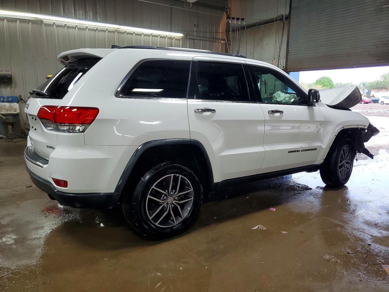 2018 Jeep Grand Cherokee Limited - Image 3