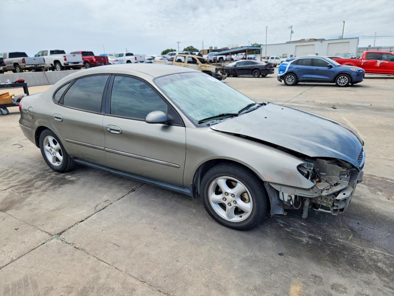 2001 Ford Taurus Se - Фото 4