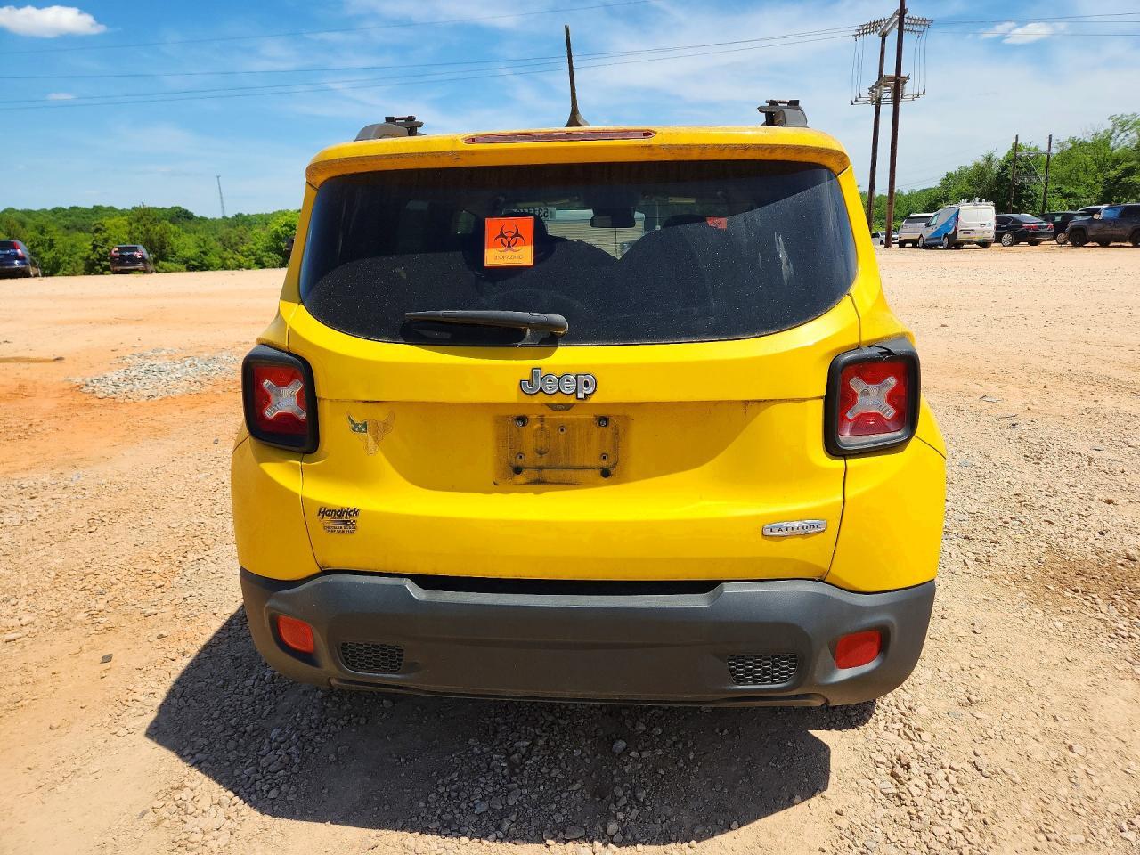 2016 Jeep Renegade Latitude - Image 6