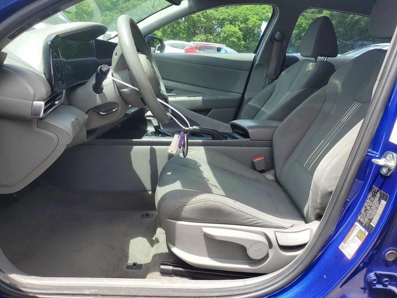 2024 Hyundai Elantra Sel - Image 7