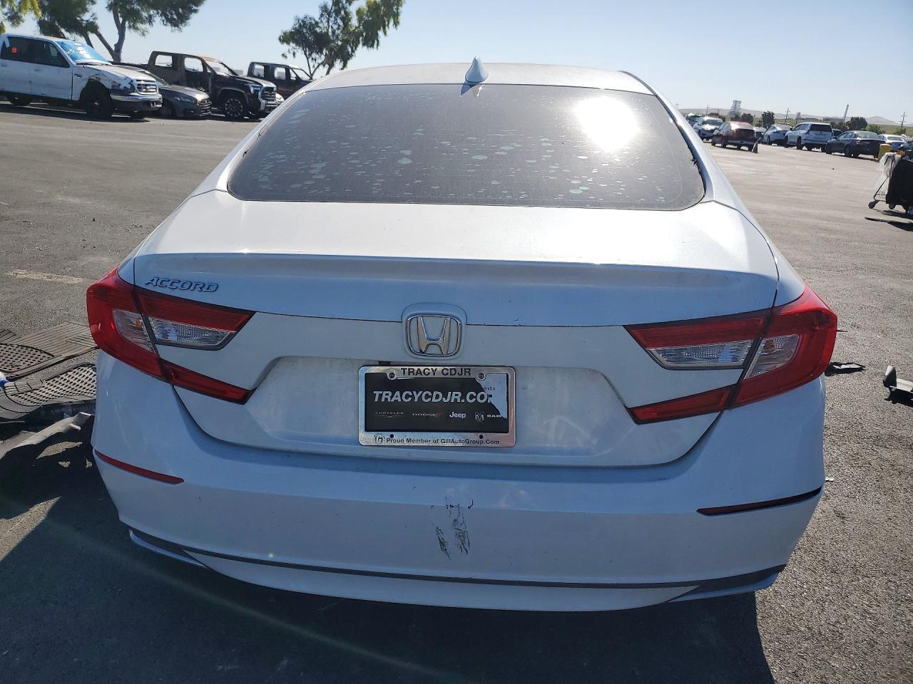 2018 Honda Accord Lx - Image 6