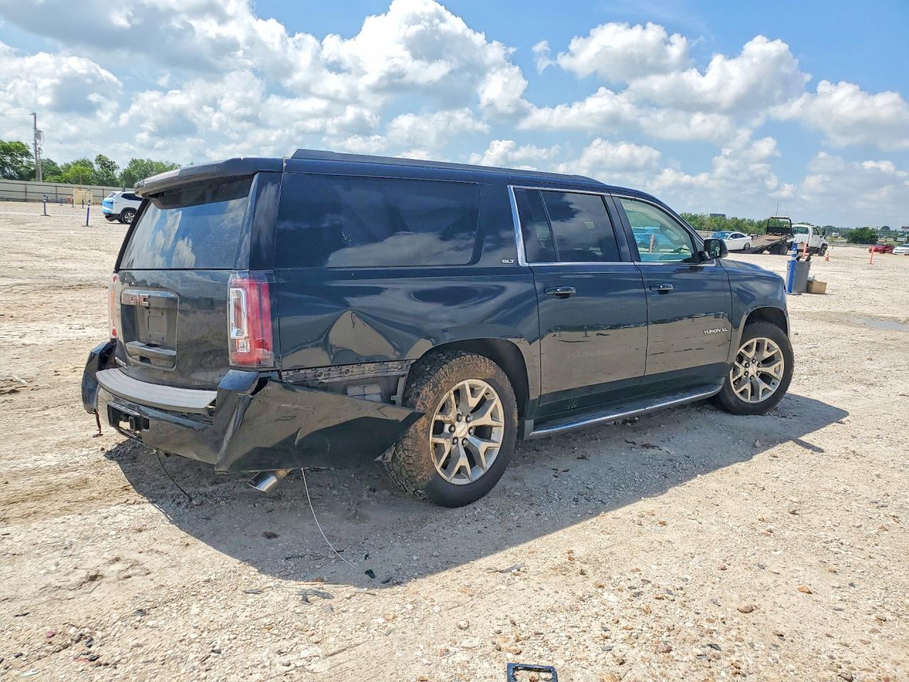 2016 GMC Yukon Xl C1500 Slt - Фото 3
