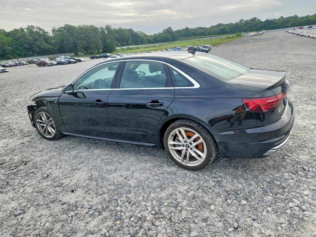 2023 Audi A4 Premium Plus 45 - Фото 2