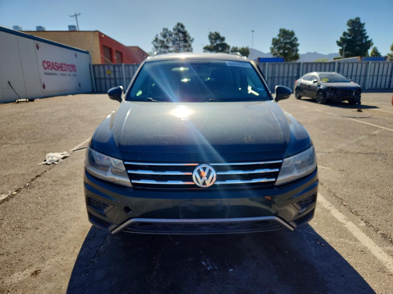 2019 Volkswagen Tiguan S - Фото 6