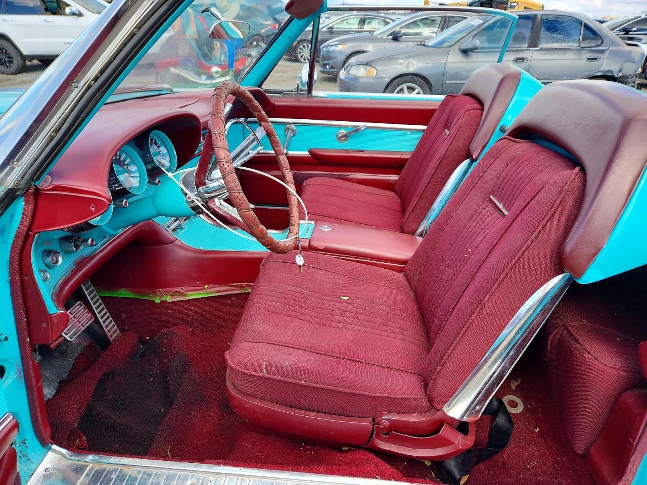 1963 Ford Thunderbird - Image 7