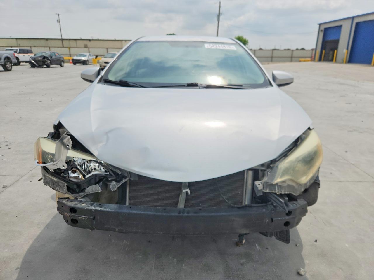 2015 Toyota Corolla Le - Image 5