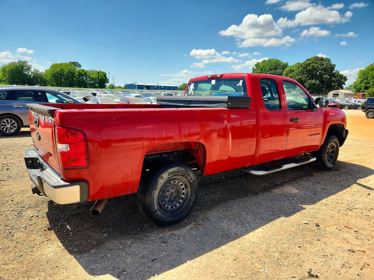 2010 Chevrolet Silverado C1500 - Фото 3