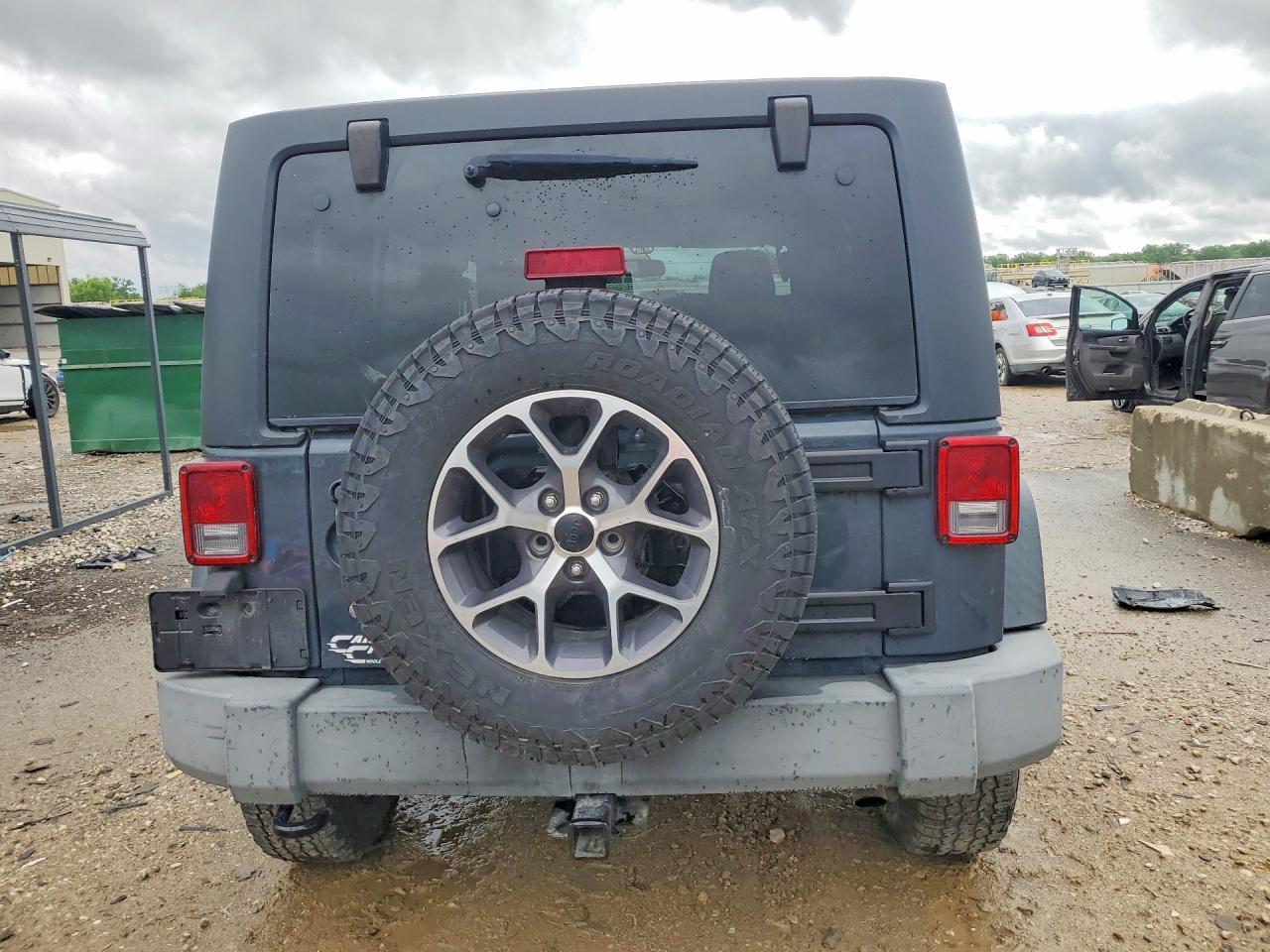2017 Jeep Wrangler Unlimited Sport - Фото 6