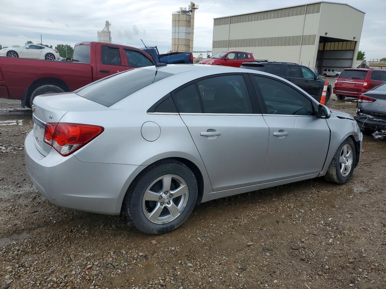 2012 Chevrolet Cruze Lt - Image 3