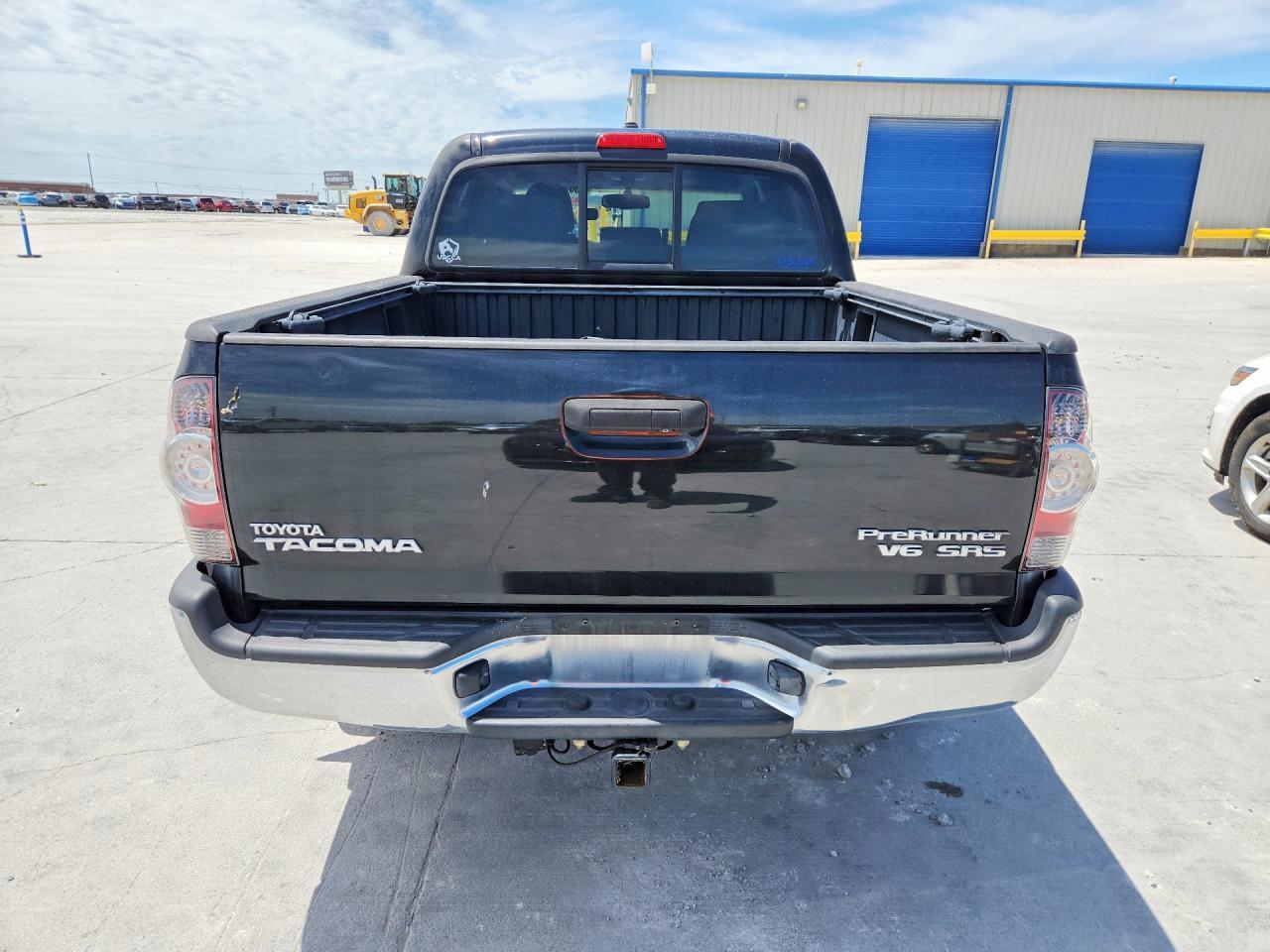 2010 Toyota Tacoma Double Cab Prerunner - Image 6