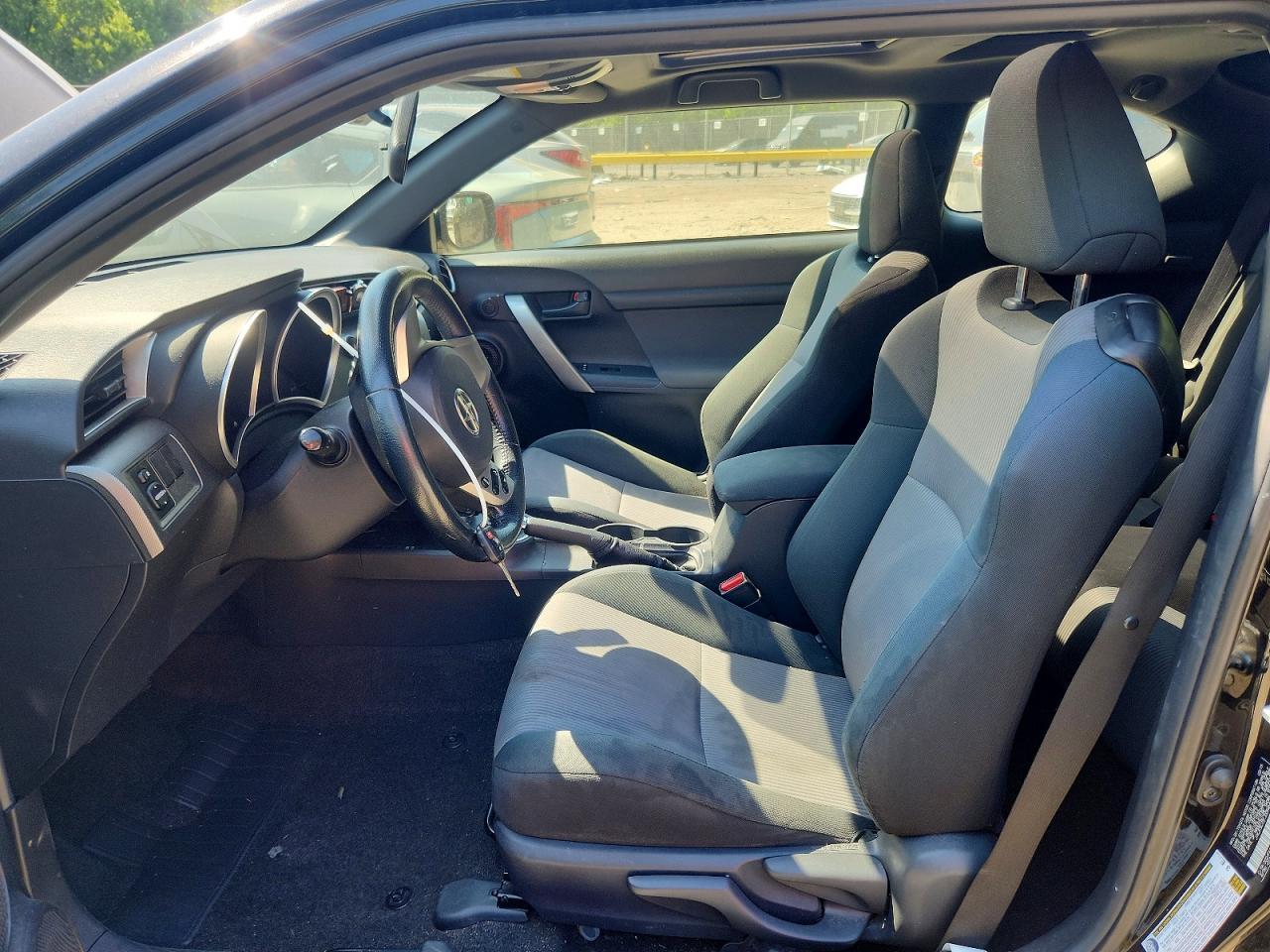 2015 Scion Tc Base - Фото 7