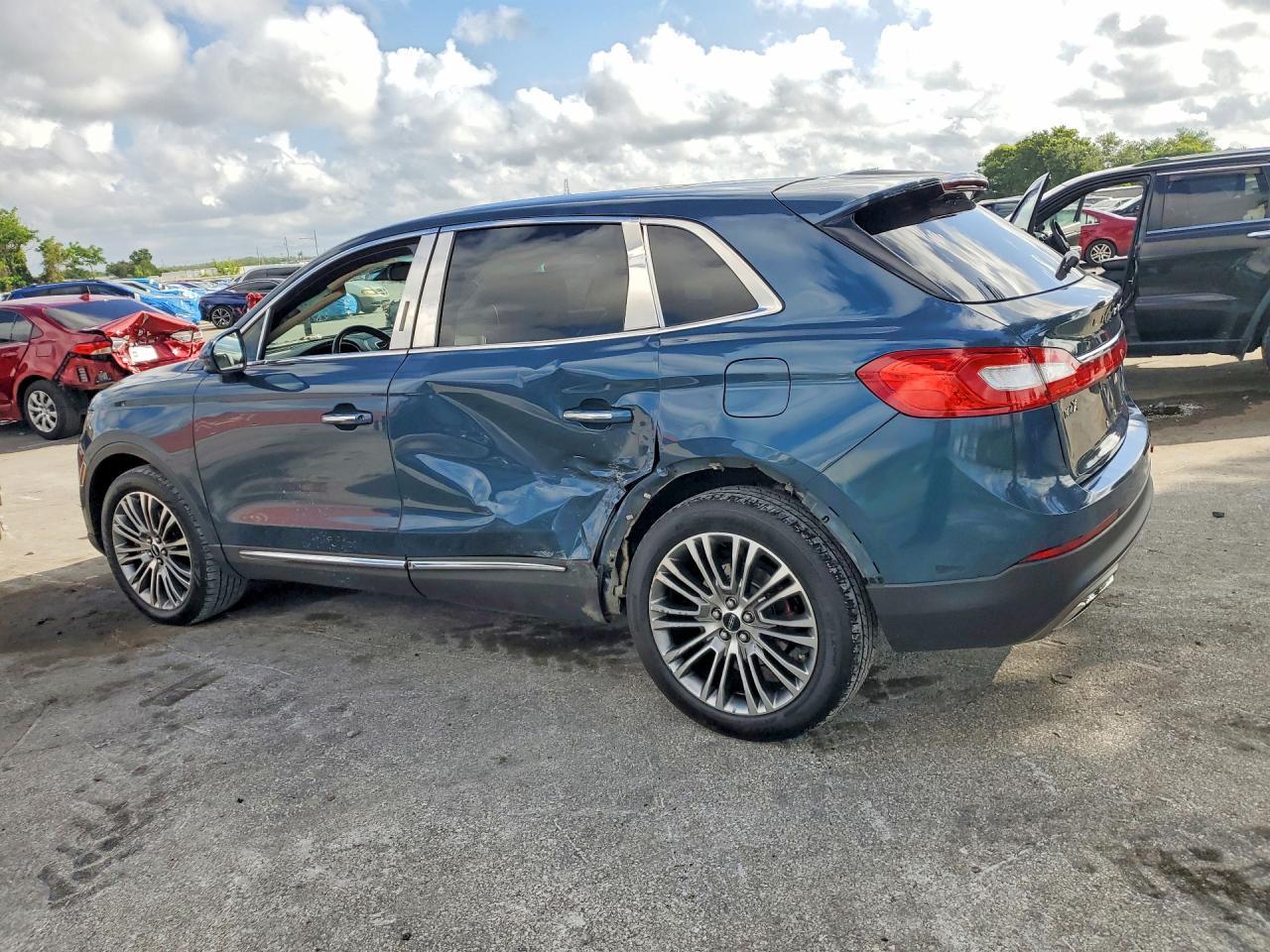 2016 Lincoln Mkx Reserve - Фото 2