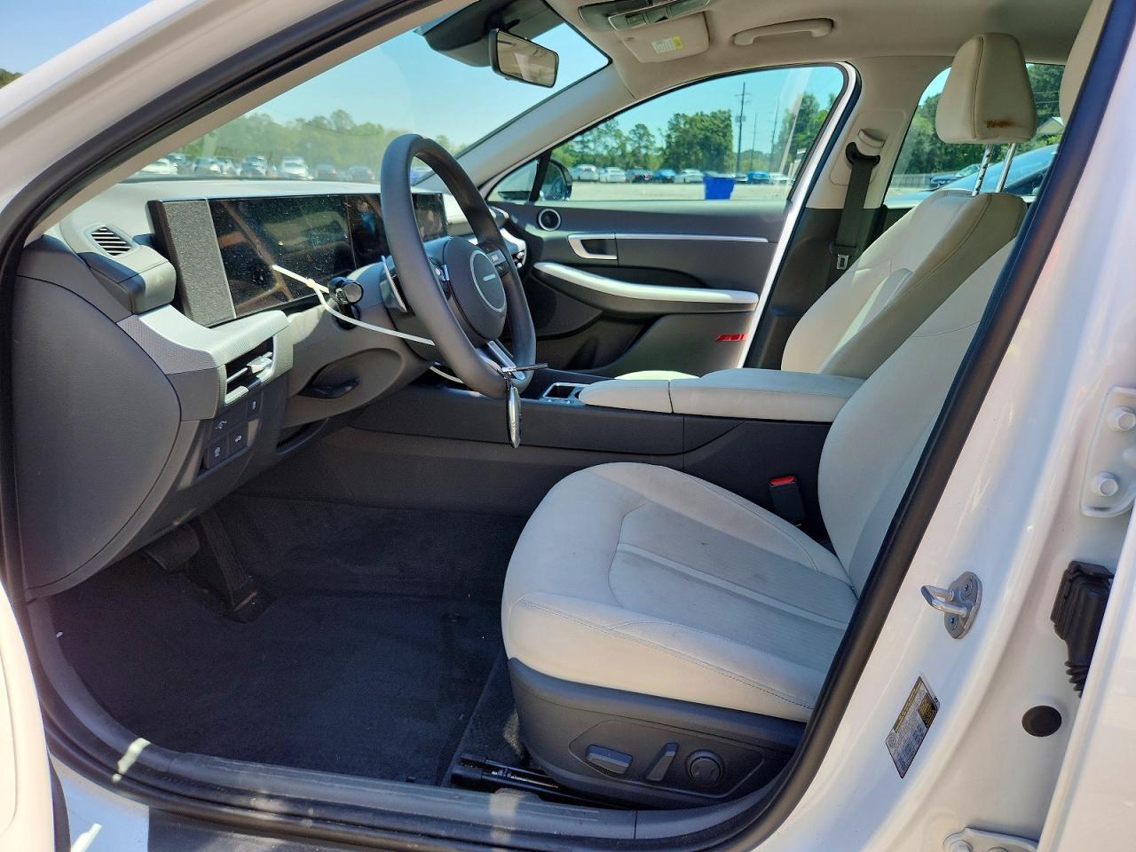 2025 Hyundai Sonata Sel - Image 7