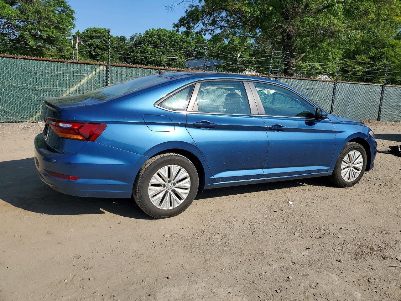 2019 Volkswagen Jetta S - Image 3