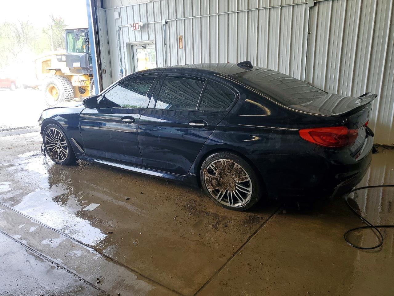 2018 BMW M550Xi - Фото 2