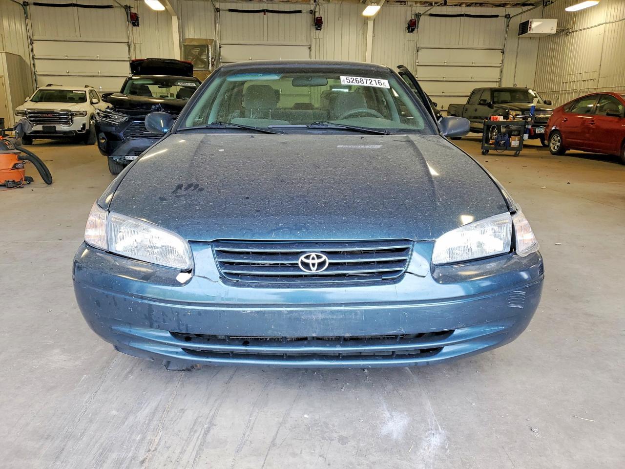 1998 Toyota Camry Le - Image 5