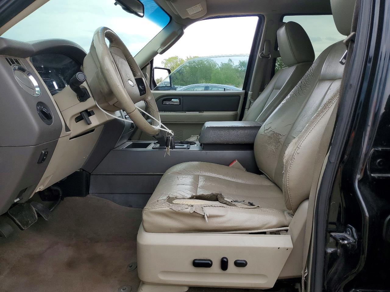 2011 Ford Expedition Xlt - Фото 7