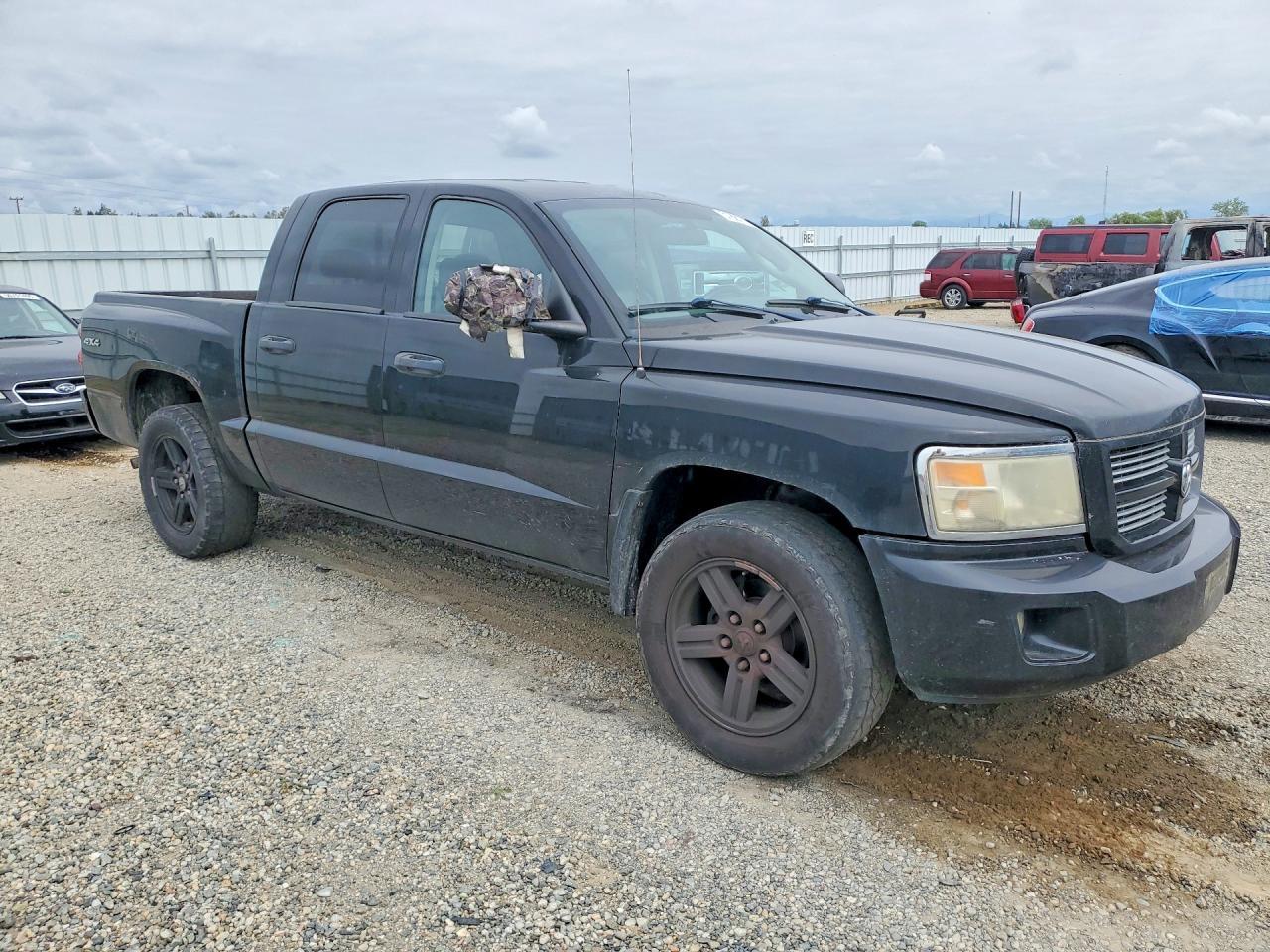 2008 Dodge Dakota Sport - Image 4