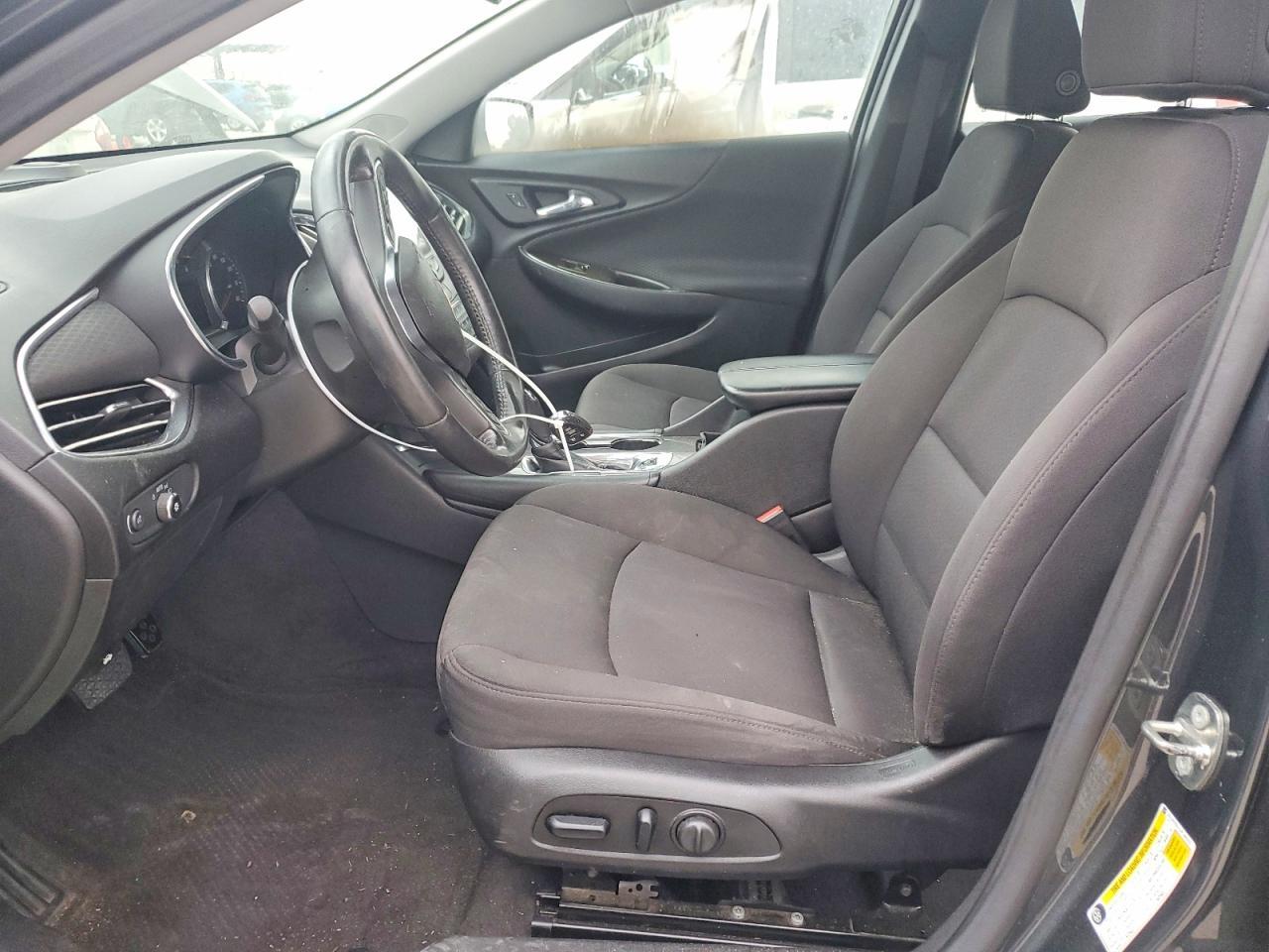2018 Chevrolet Malibu Hybrid - Image 7