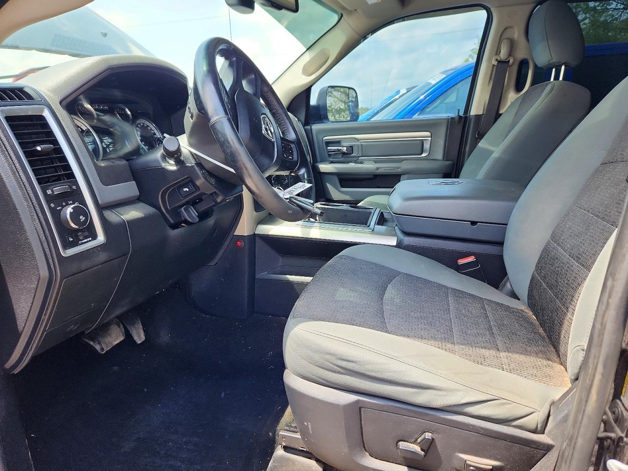 2015 Ram 3500 Slt - Image 7