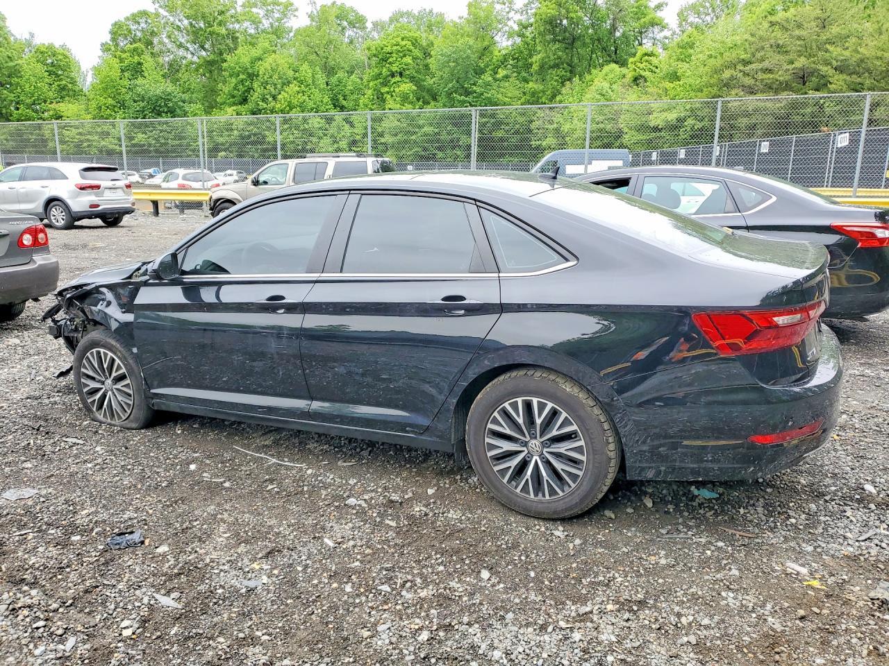 2021 Volkswagen Jetta S - Фото 2