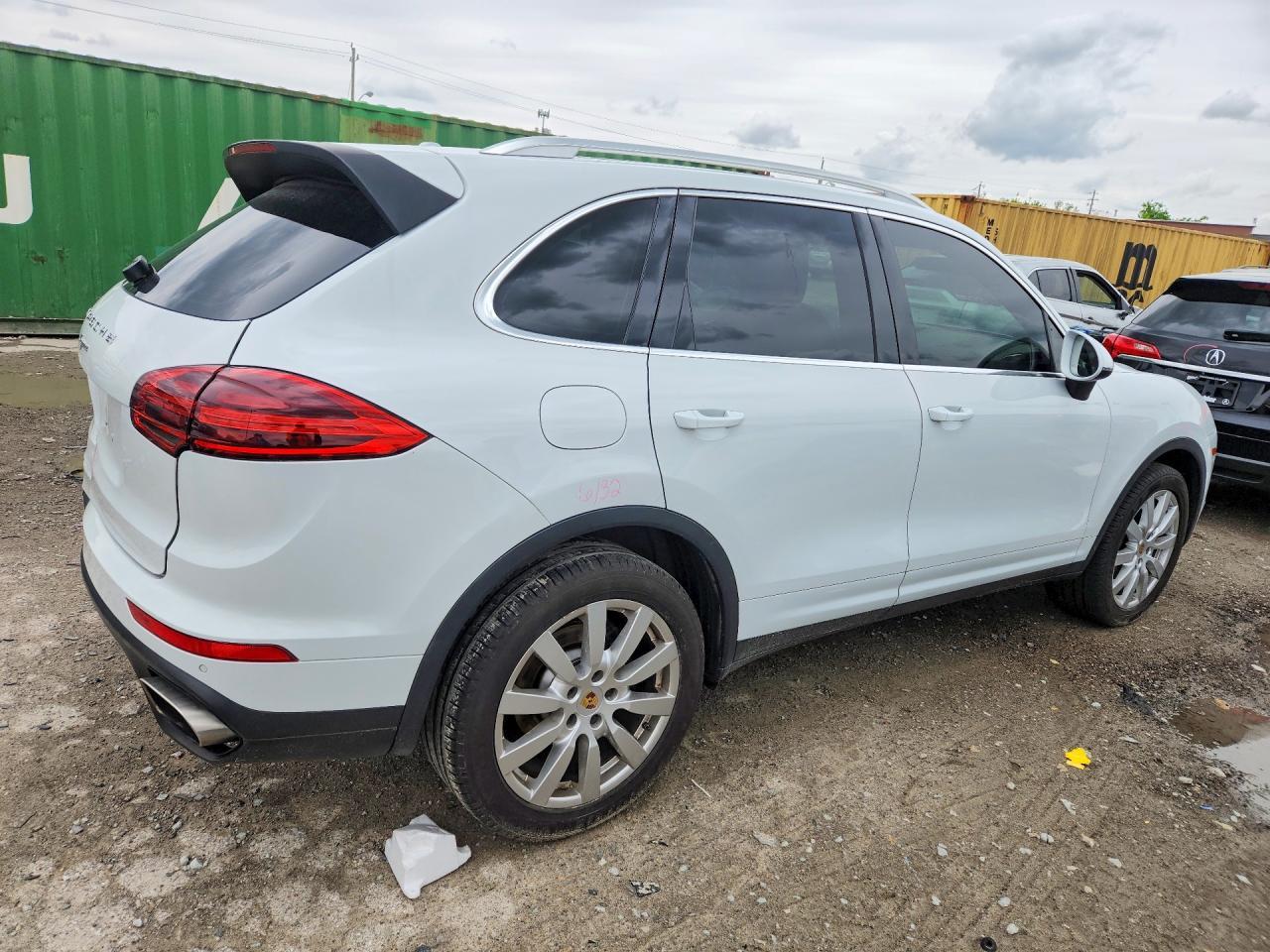 2016 Porsche Cayenne - Фото 3