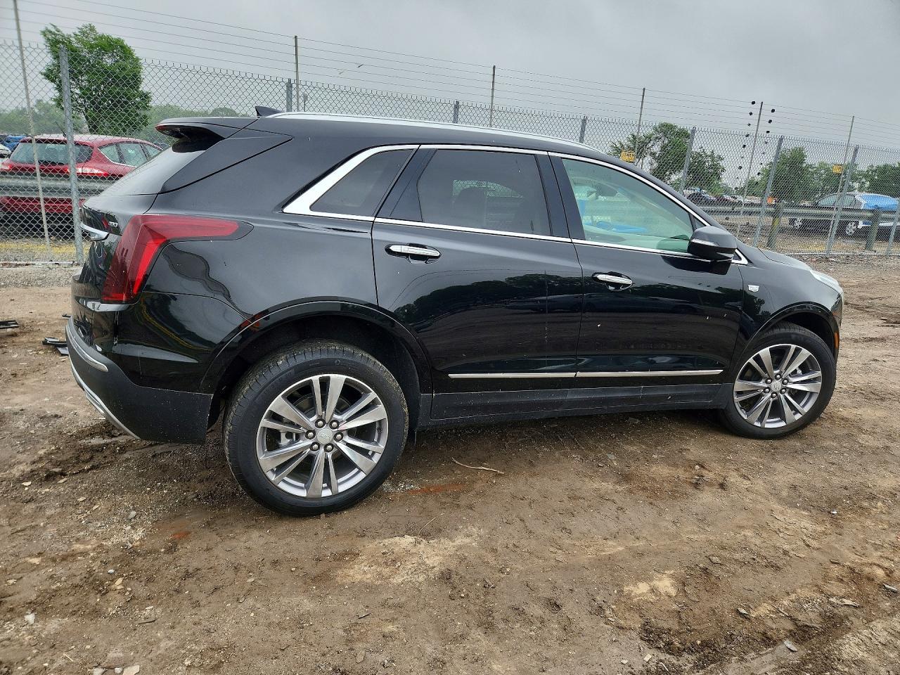 2025 Cadillac Xt5 Premium Luxury - Фото 3