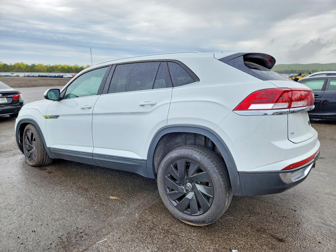 2024 Volkswagen Atlas Cross Sport Se - Фото 2