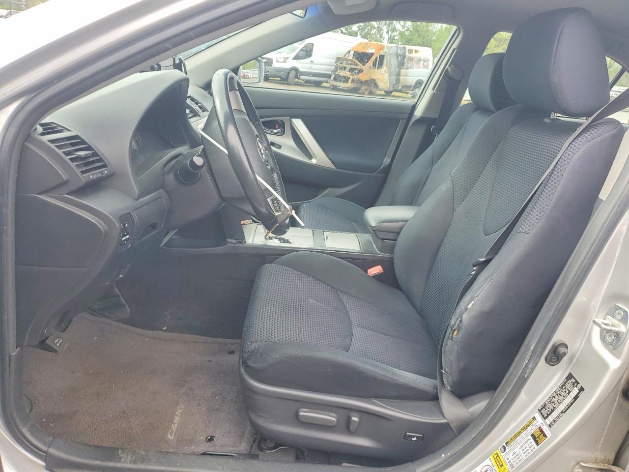2011 Toyota Camry Se - Фото 7
