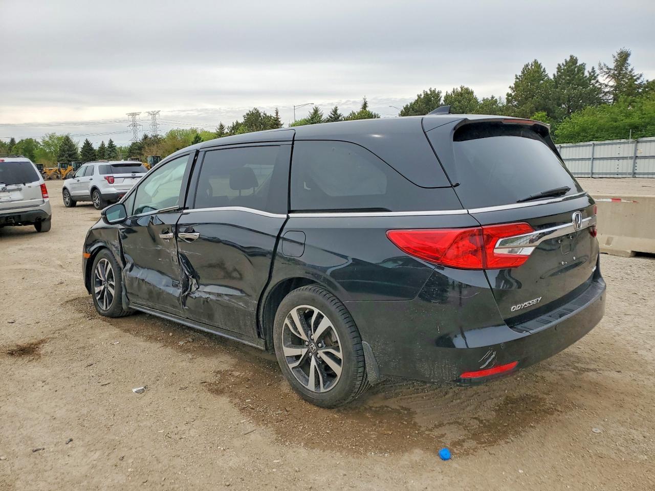 2019 Honda Odyssey Elite - Фото 2