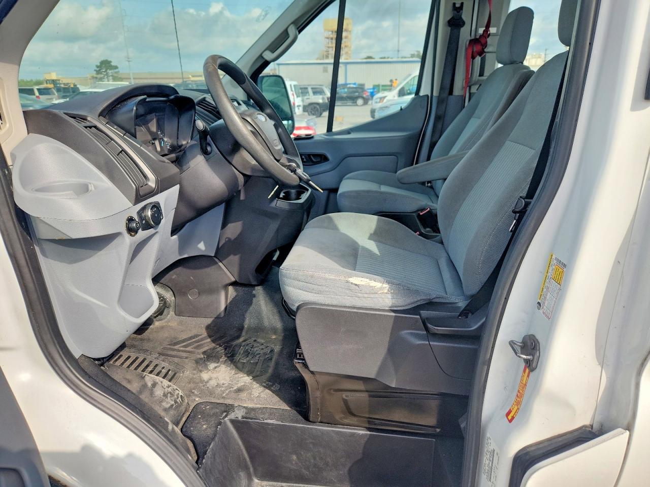 2016 Ford Transit T-350 - Image 7