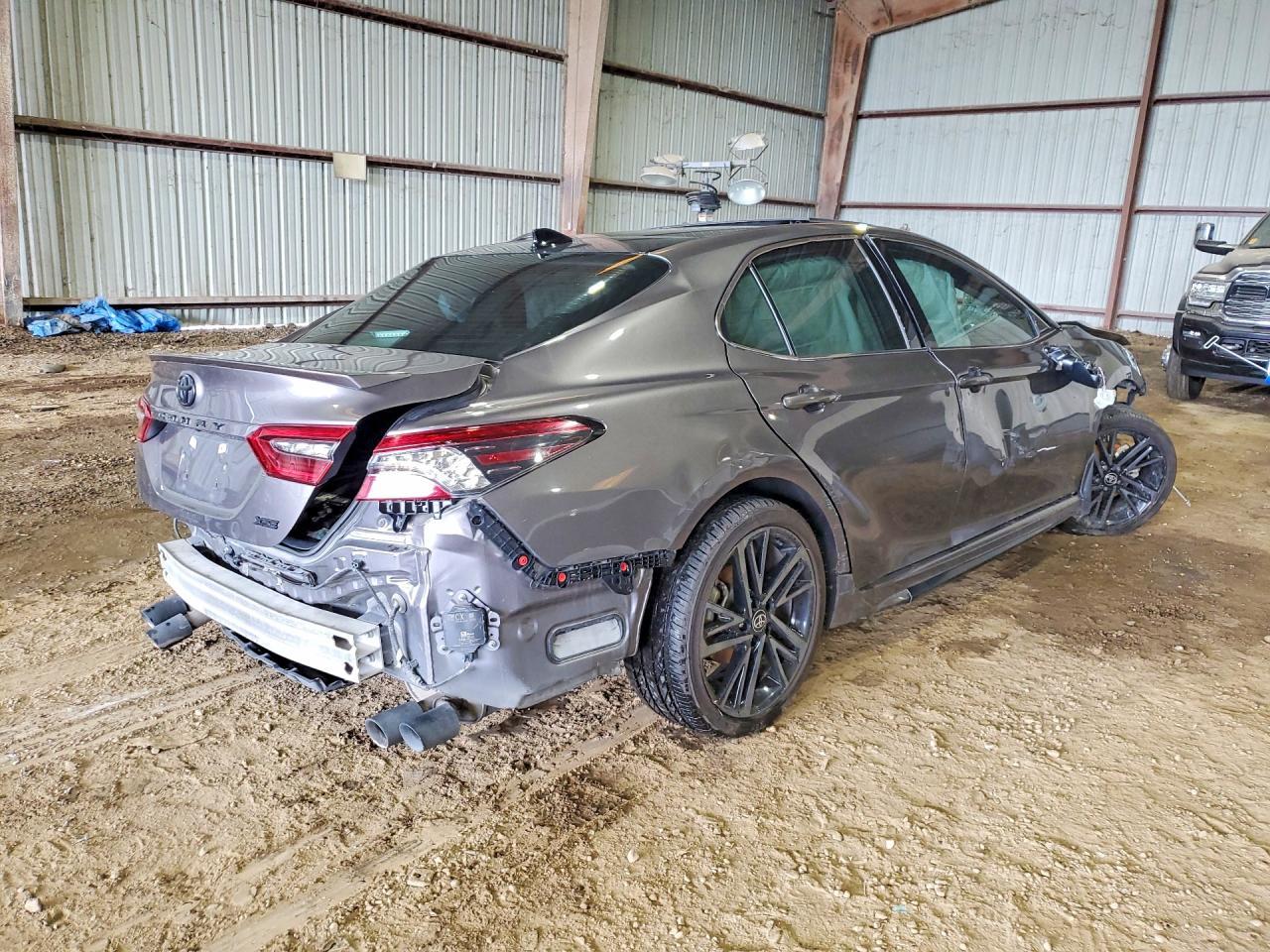 2023 Toyota Camry Xse - Image 3