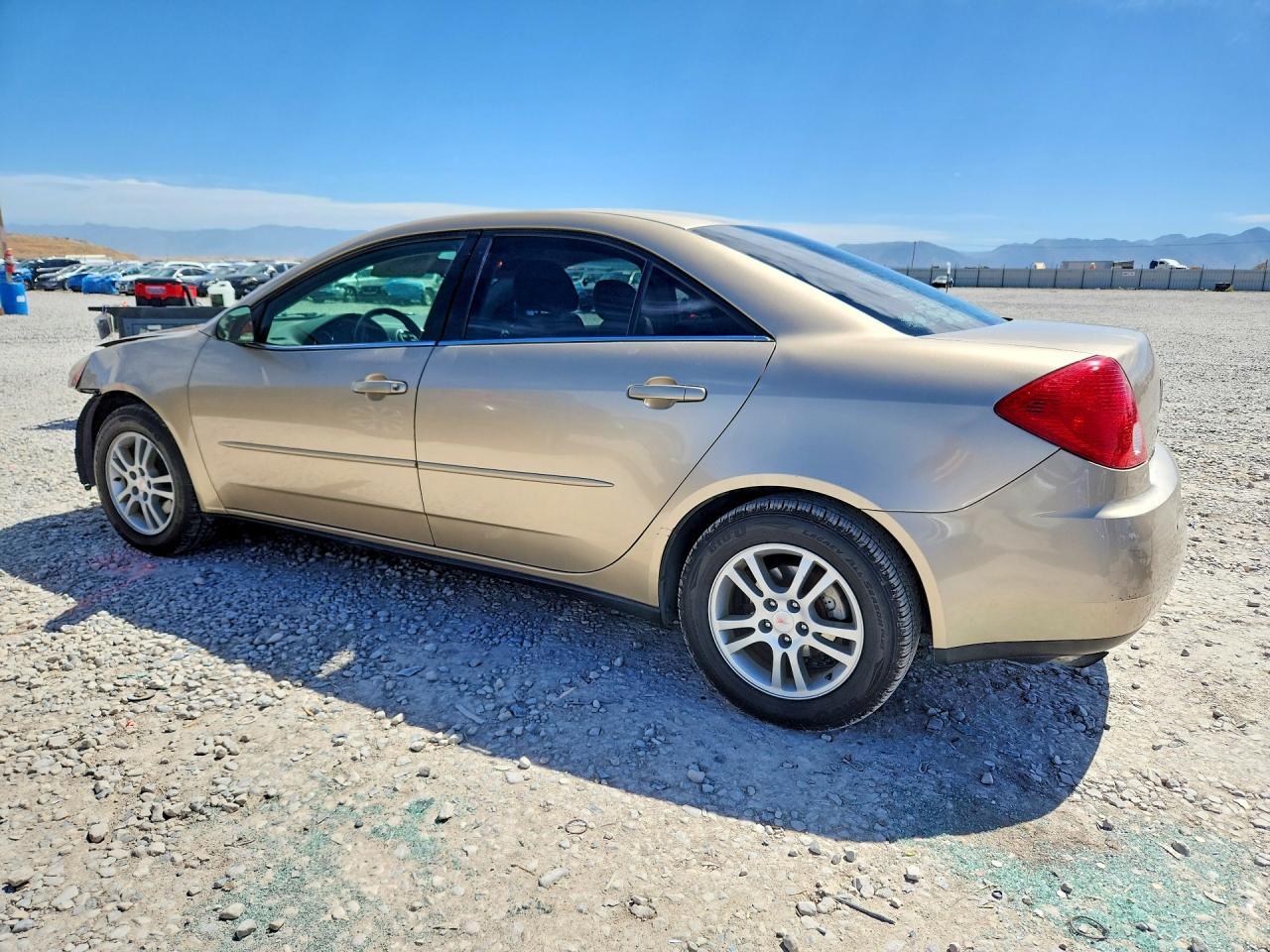 2005 Pontiac G6 - Фото 2