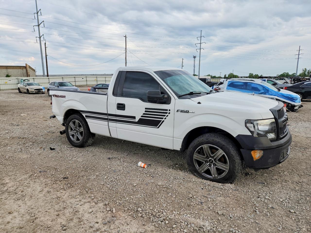 2014 Ford F150 - Image 4
