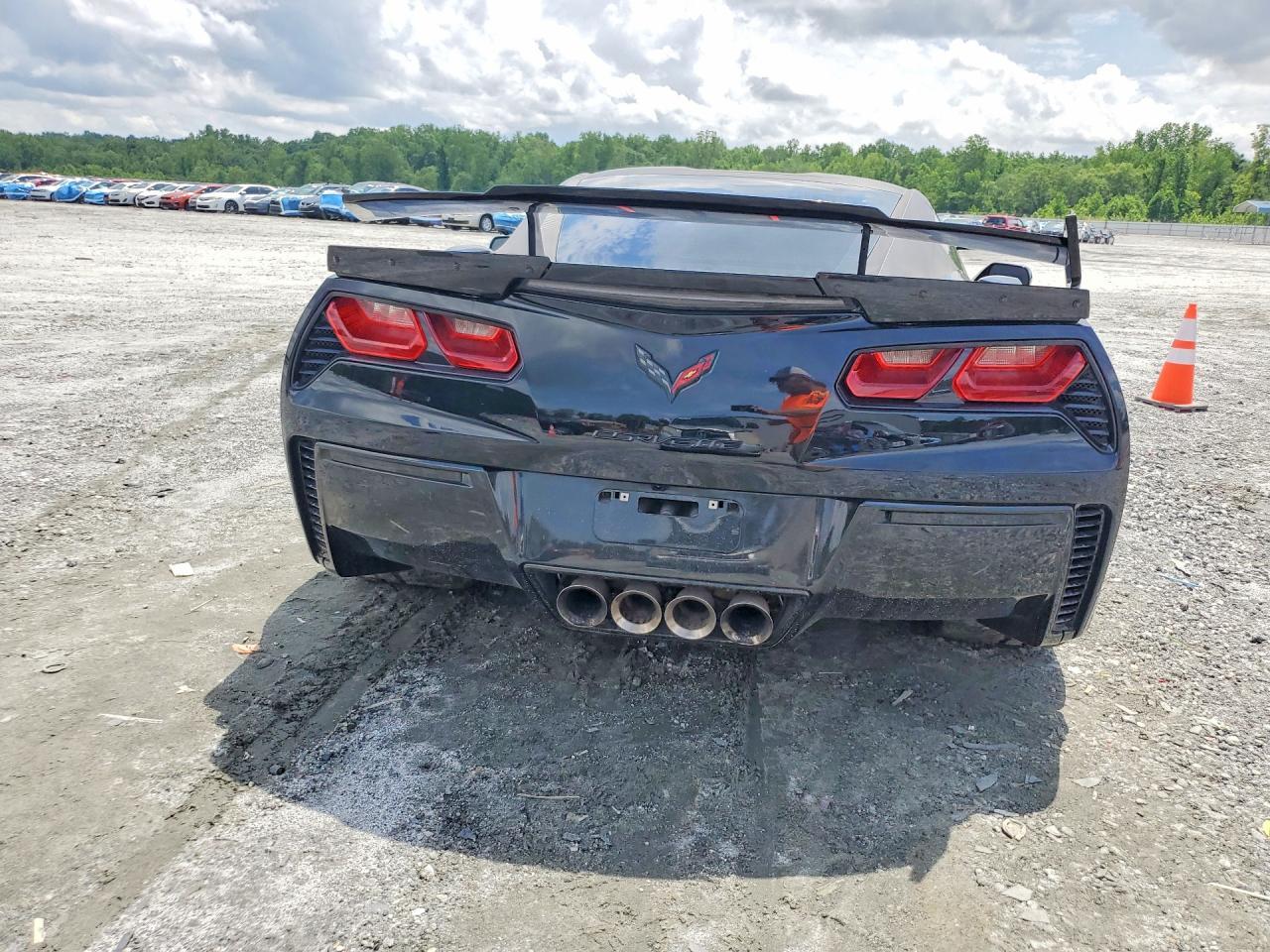 2019 Chevrolet Corvette - Image 6