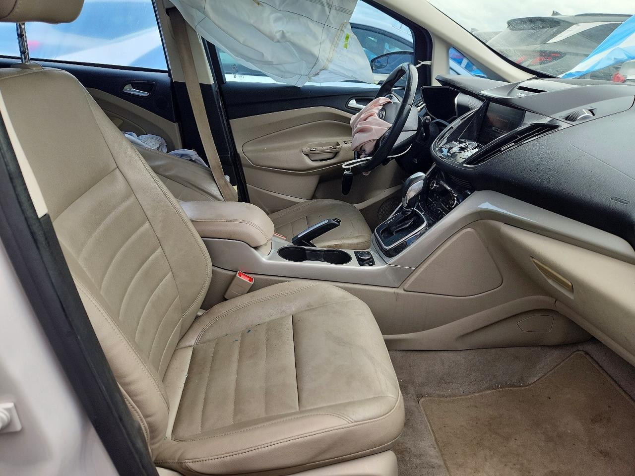 2014 Ford C-Max Premium - Image 7