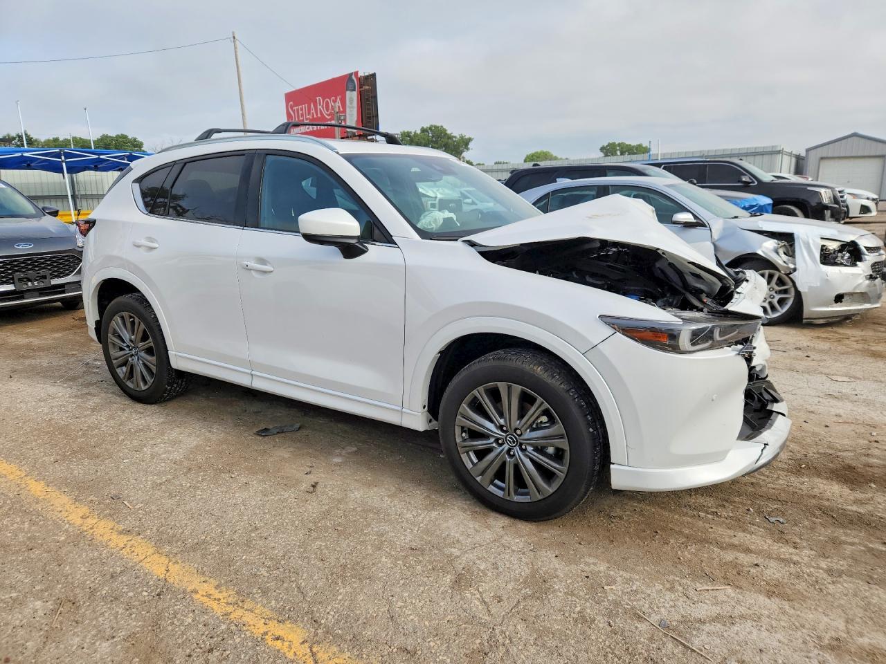 2025 Mazda Cx-5 Signature - Image 4