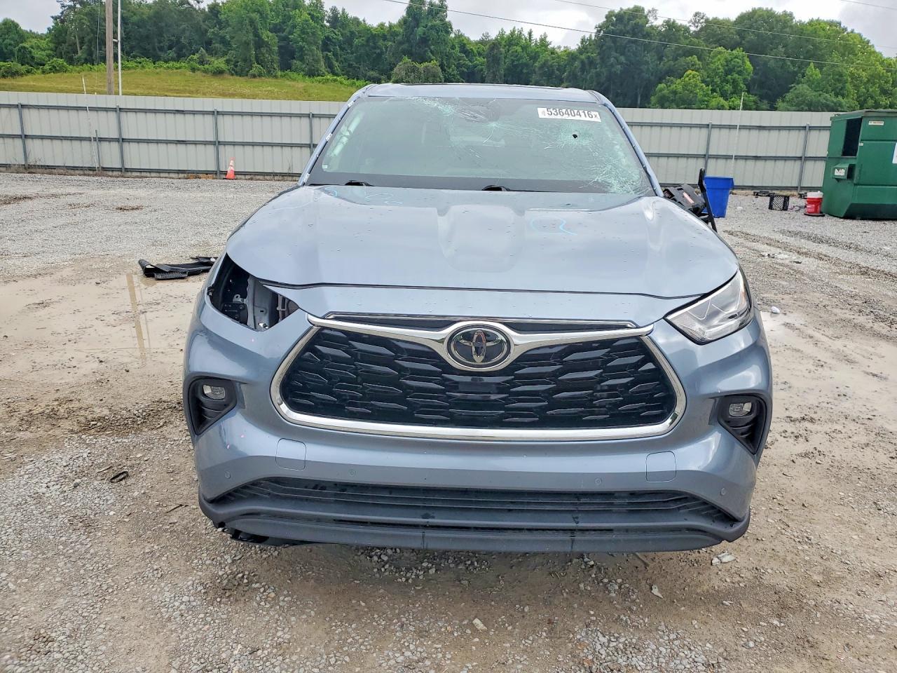 2021 Toyota Highlander Limited - Image 5