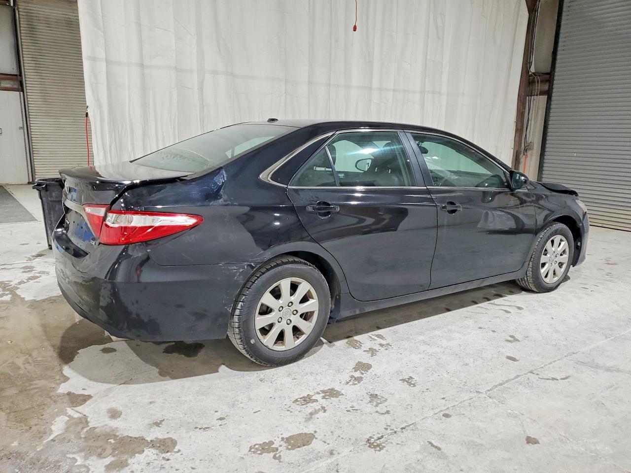 2015 Toyota Camry Xse - Фото 3