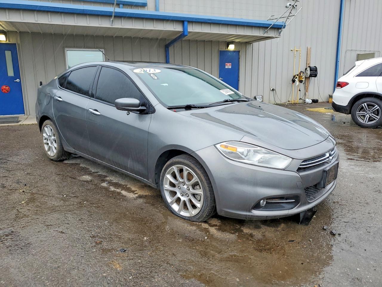 2013 Dodge Dart Limited - Image 4