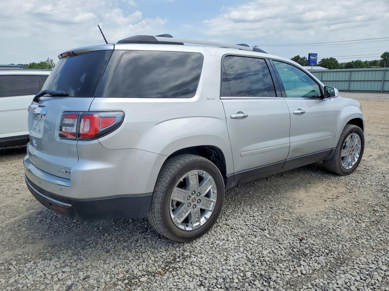 2017 GMC Acadia Limited Slt-2 - Image 3