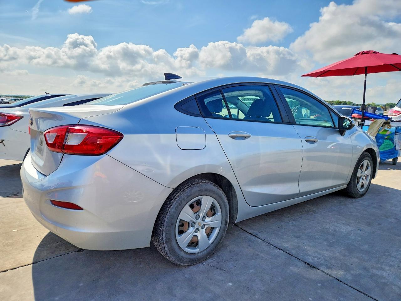 2018 Chevrolet Cruze Ls - Image 3