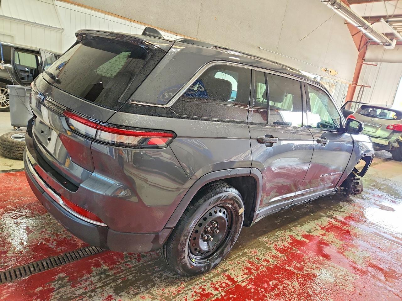 2023 Jeep Grand Cherokee Limited 4Xe - Фото 3