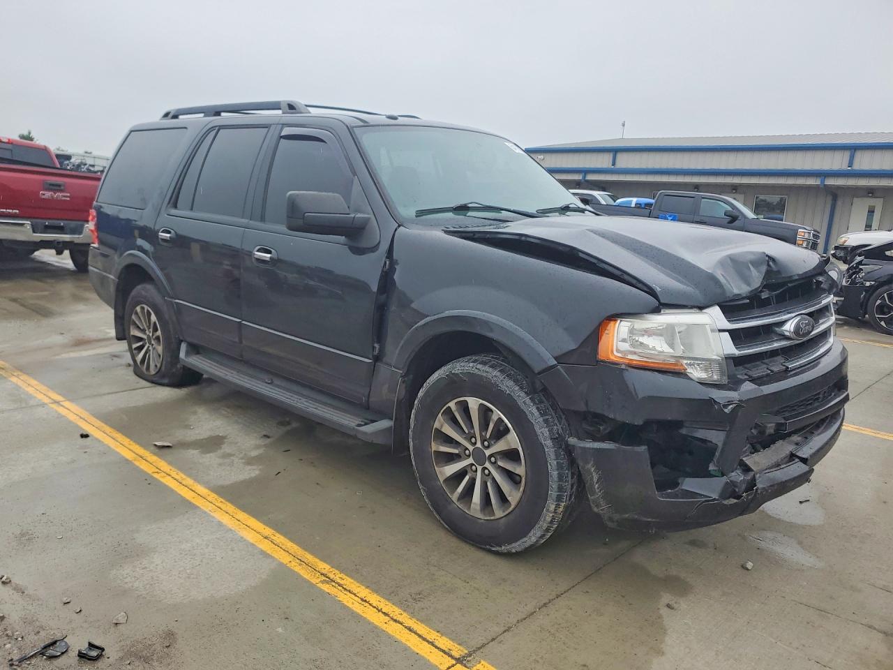 2015 Ford Expedition Xlt - Image 4